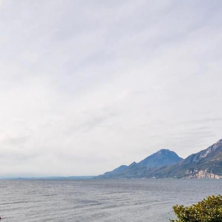 Assenza Lake Front Sweet Apartment Brenzone sul Garda Dış mekan fotoğraf