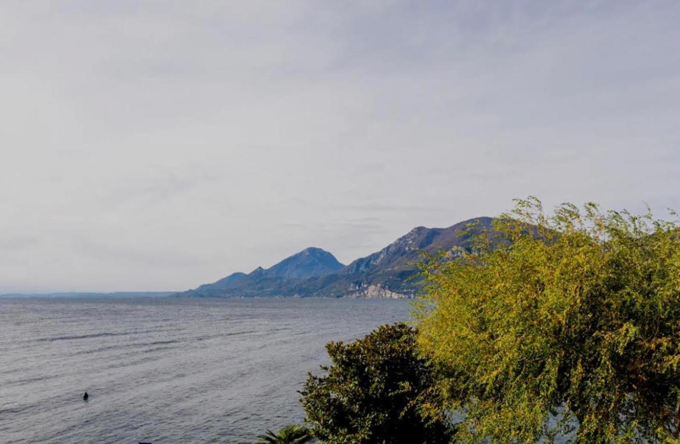 Assenza Lake Front Sweet Apartment Brenzone sul Garda Dış mekan fotoğraf