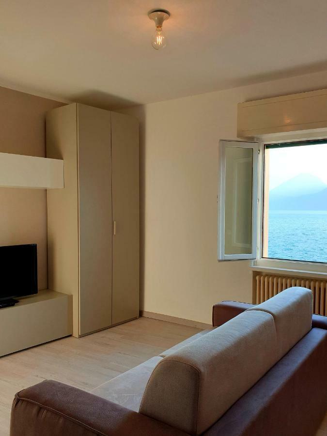 Assenza Lake Front Sweet Apartment Brenzone sul Garda Dış mekan fotoğraf