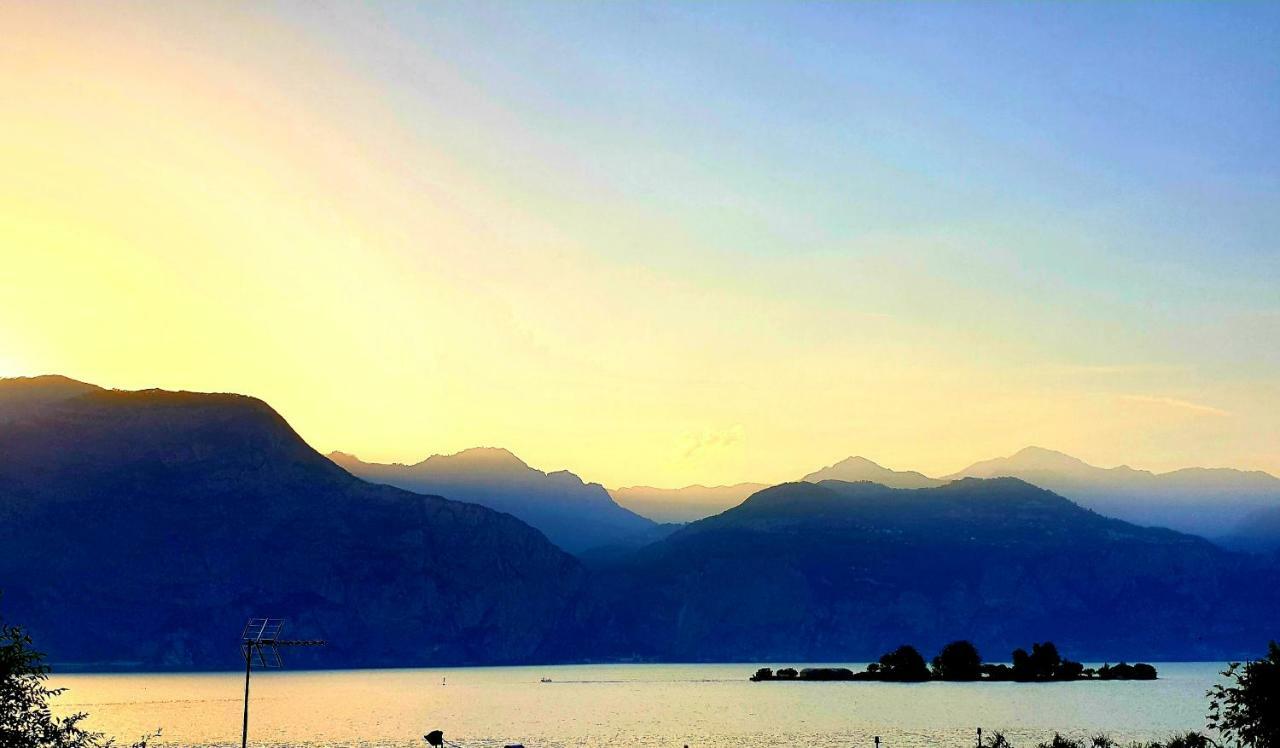 Assenza Lake Front Sweet Apartment Brenzone sul Garda Dış mekan fotoğraf